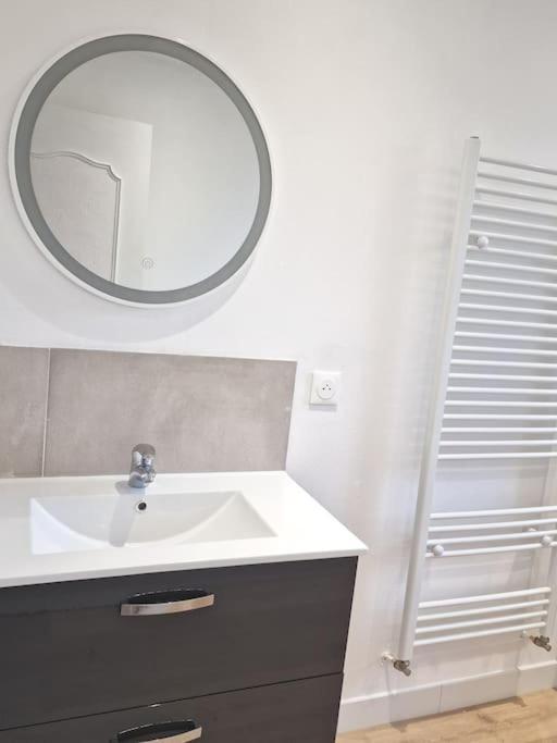 Maison A Aurillac - 3 Chambres - Arrivee Autonome Экстерьер фото