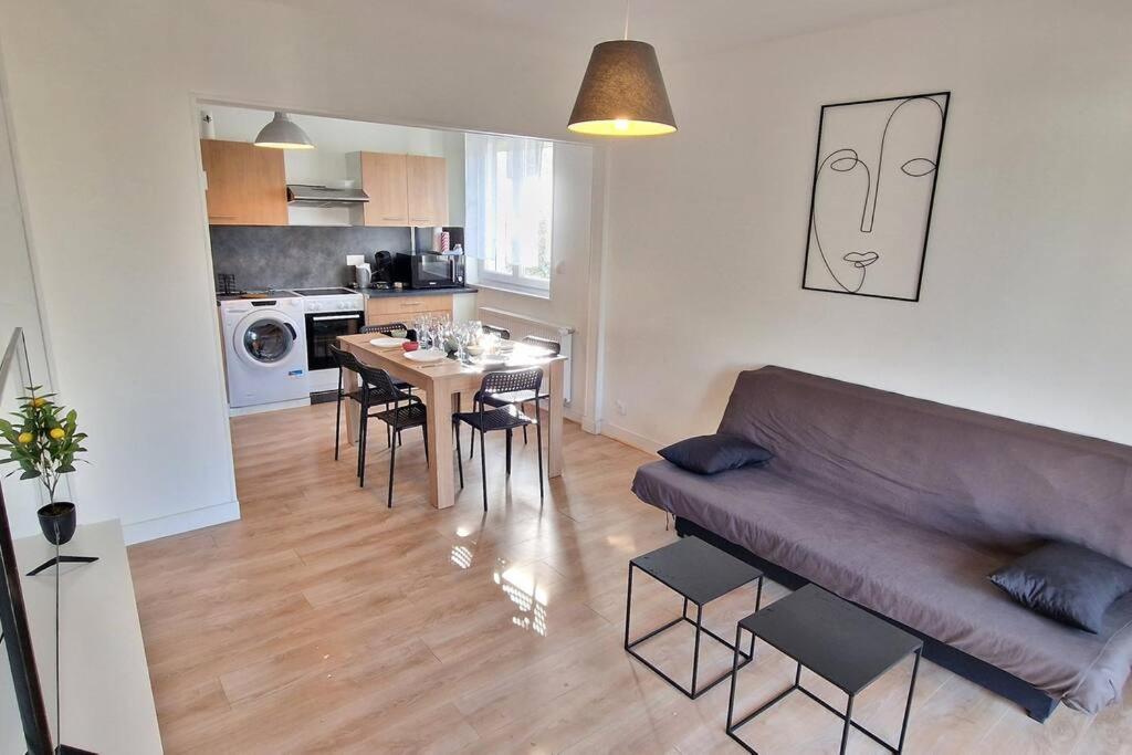 Maison A Aurillac - 3 Chambres - Arrivee Autonome Экстерьер фото